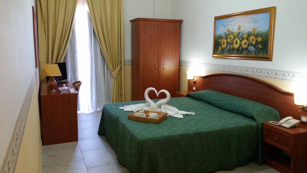 Grand Hotel Stella Maris Italia Palmi Exterior photo